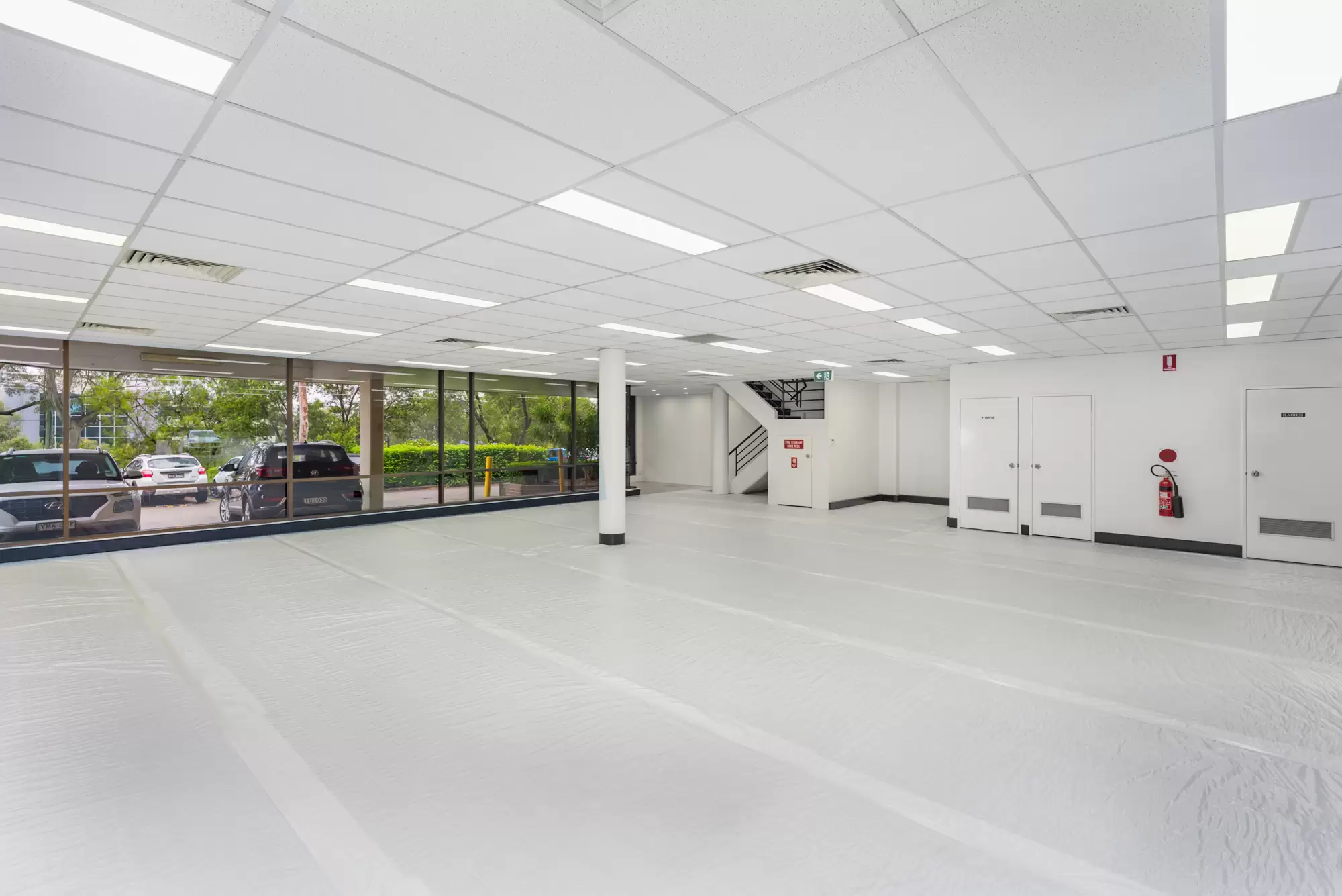 Photo #10: 4 Skyline Place, Frenchs Forest - Leased by One Commercial