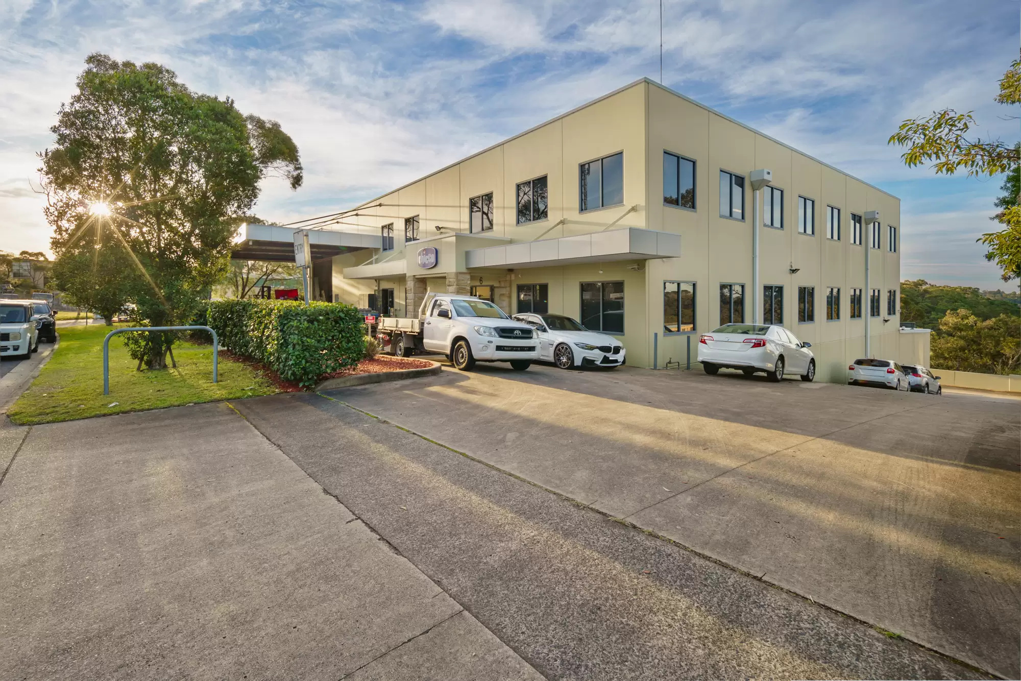 Photo #18: Mount Kuring-gai - For Sale by One Commercial