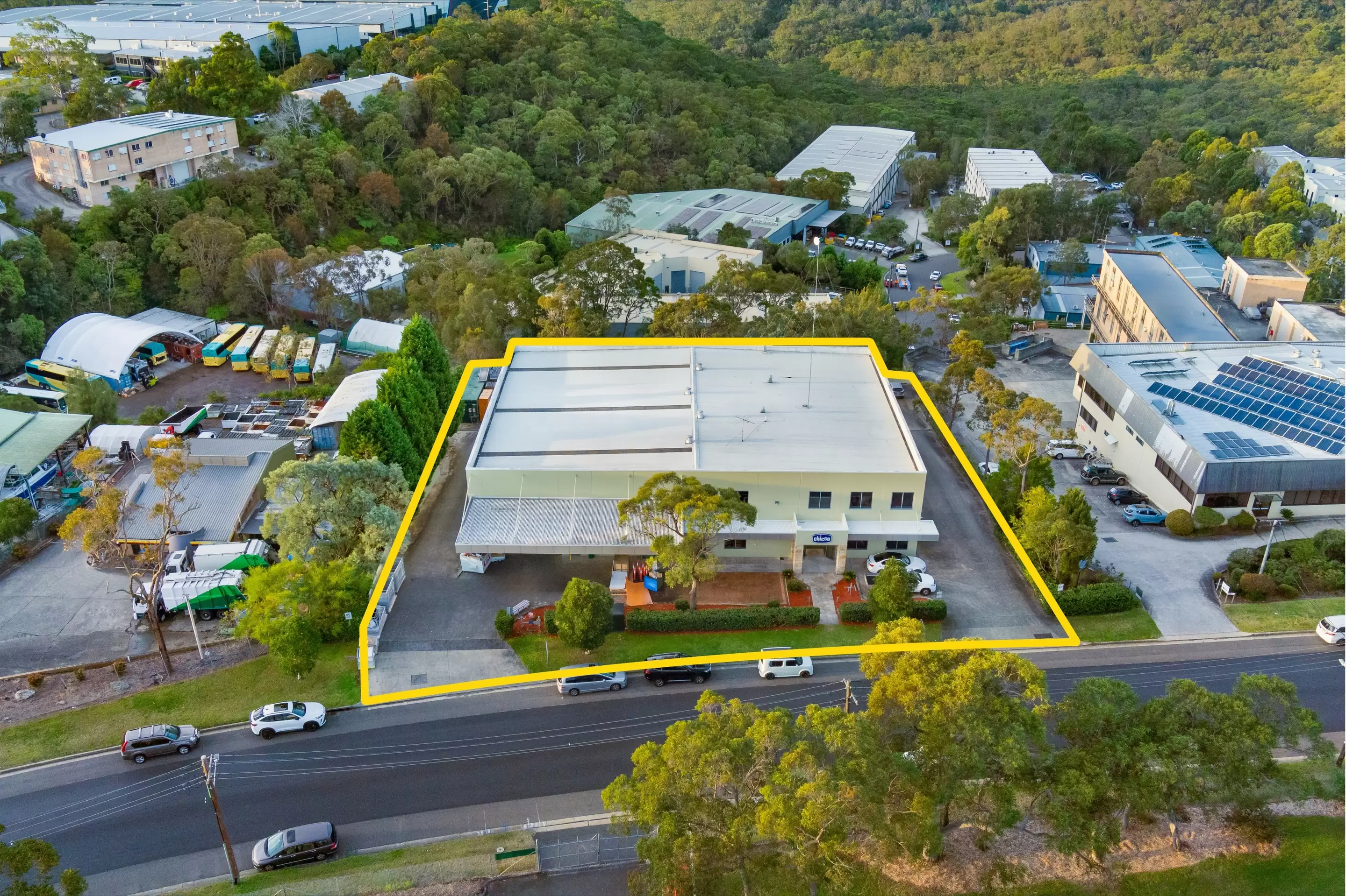Photo #22: Mount Kuring-gai - For Sale by One Commercial