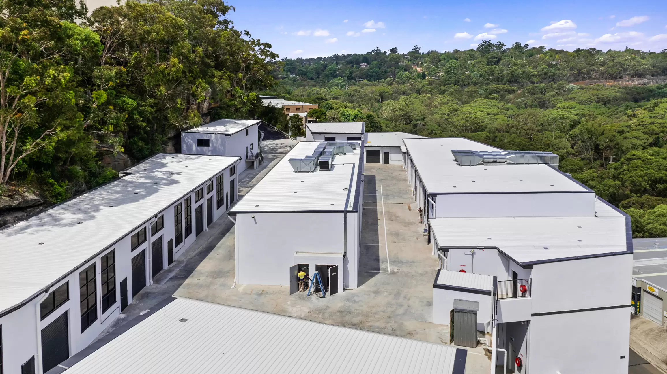 Photo #2: Hornsby - For Sale by One Commercial