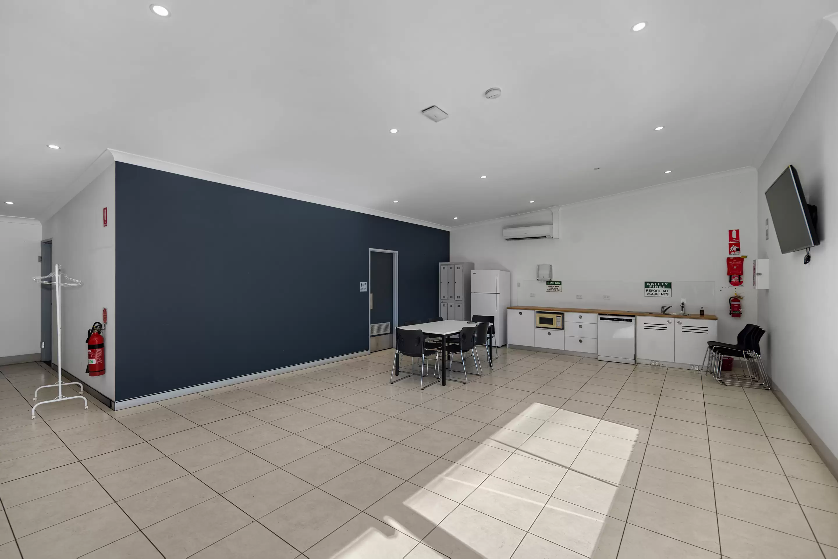 Narrabeen For Lease by One Commercial - image 7