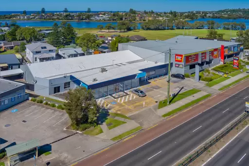 Narrabeen For Lease by One Commercial